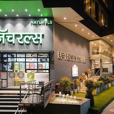 Uptown Hotel Nagpur Esterno foto