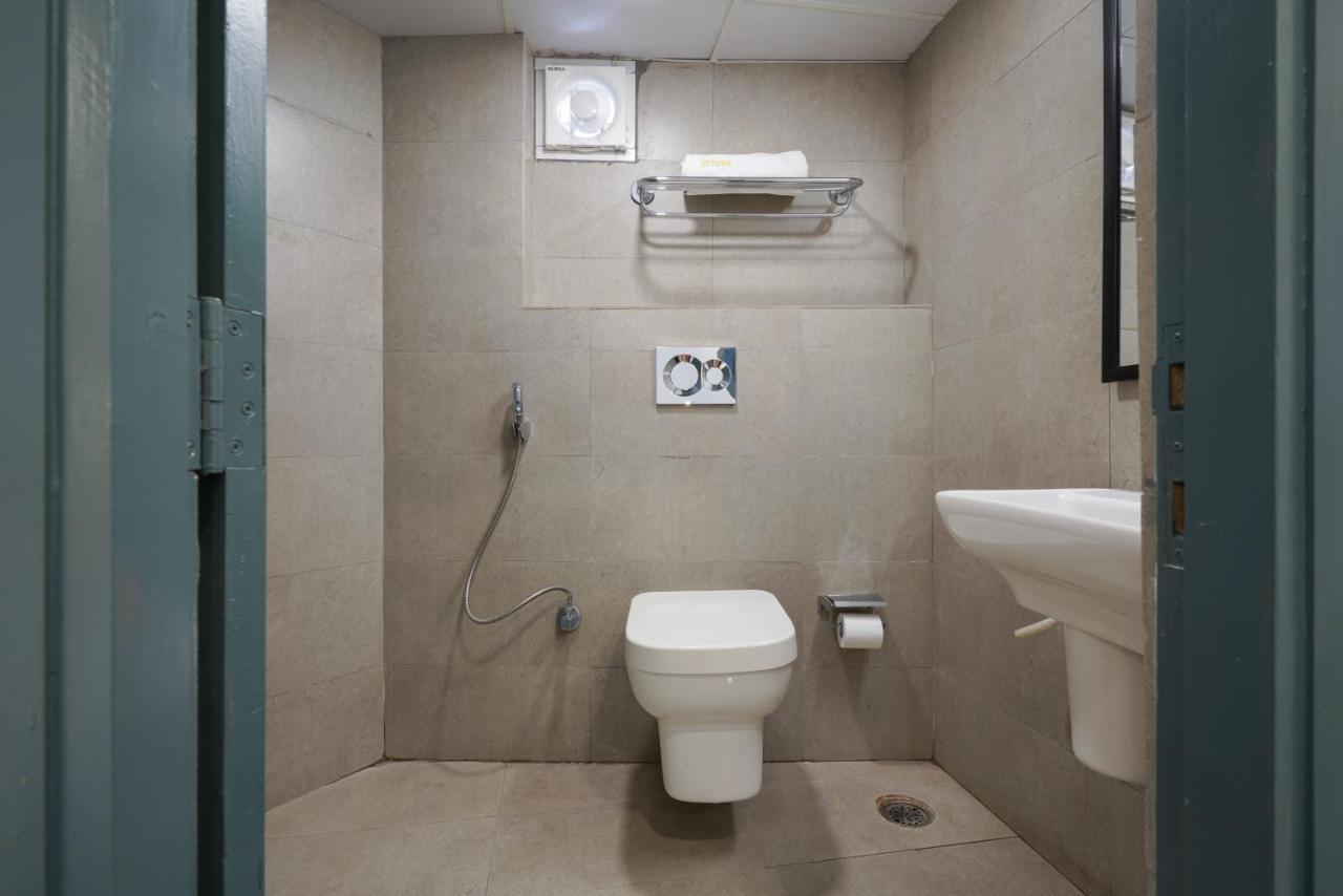 Uptown Hotel Nagpur Esterno foto
