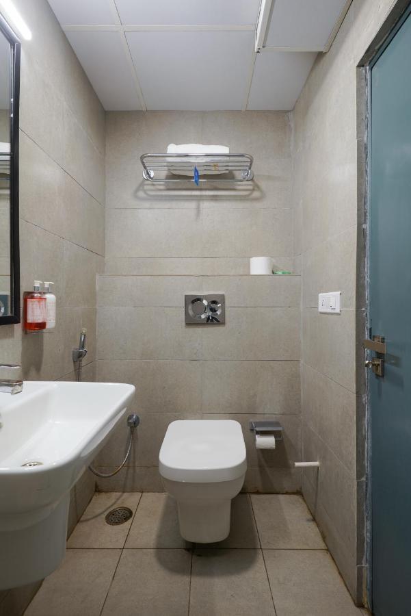 Uptown Hotel Nagpur Esterno foto